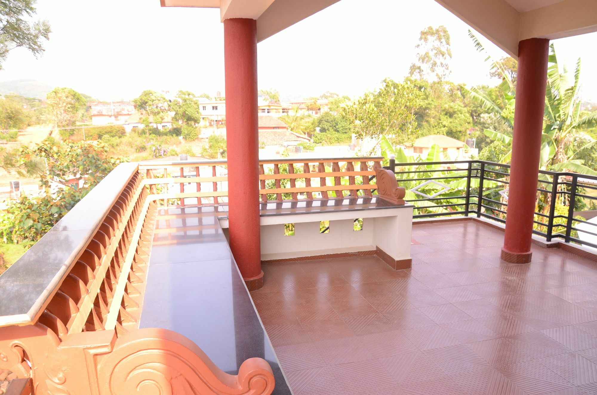 Coorg Girinivas Deluxe Homestay-Wi-Fi 마디케리 외부 사진